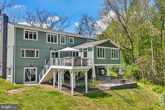 7017 UNION MILL RD, Clifton, VA 20124