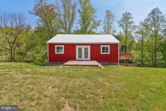 7017 UNION MILL RD, Clifton, VA 20124