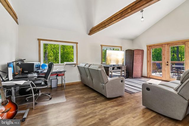 7017 UNION MILL RD, Clifton, VA 20124