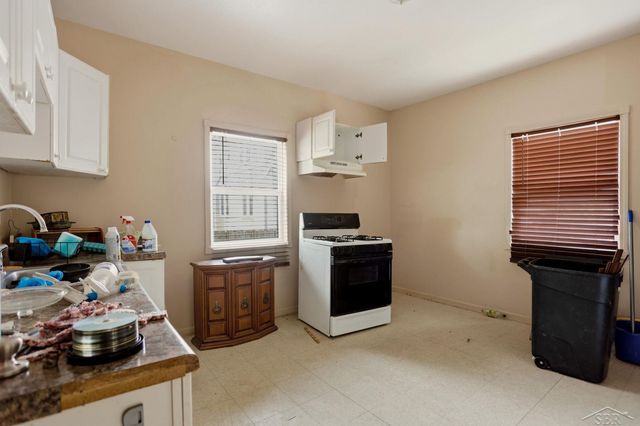 1427 Brown Street, Saginaw, MI 48601