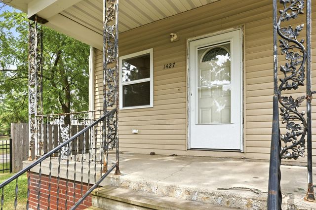 1427 Brown Street, Saginaw, MI 48601