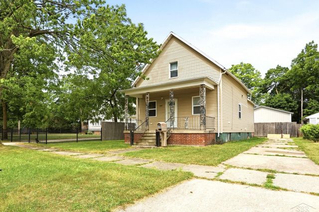 1427 Brown Street, Saginaw, MI 48601
