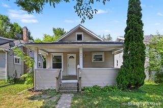 904 Riverview Avenue, Lansing City, MI 48915