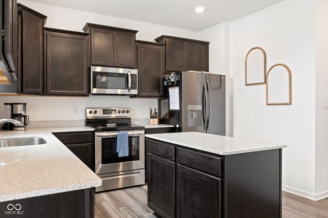 4407 Ringstead Way, Indianapolis, IN 46235