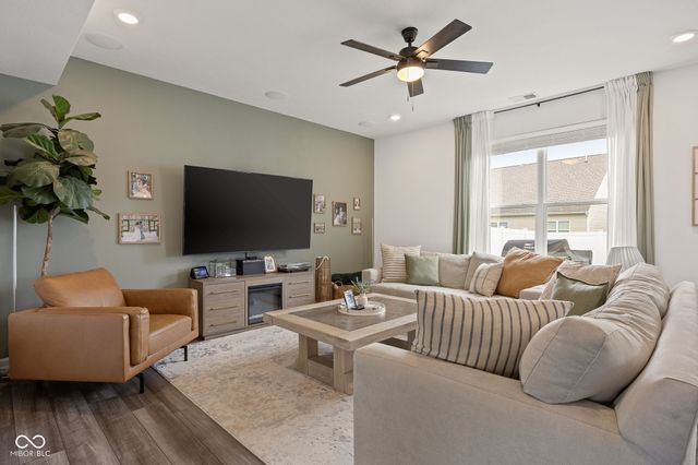 4407 Ringstead Way, Indianapolis, IN 46235