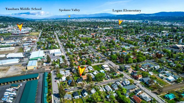 2434 E Wiscomb St, Spokane, WA 99207