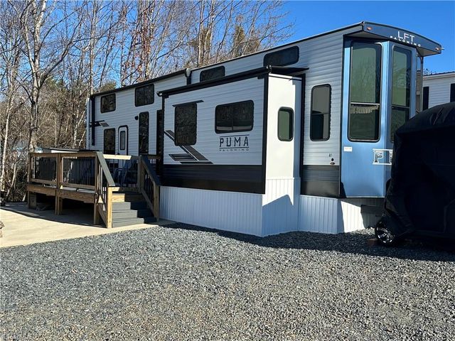 106 Eagle Drive, New London, NC 28127