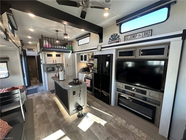 106 Eagle Drive, New London, NC 28127