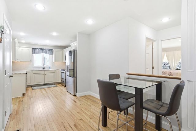 21 Singer Brook Road, Milford, NH 03055