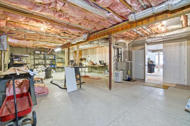 21 Singer Brook Road, Milford, NH 03055