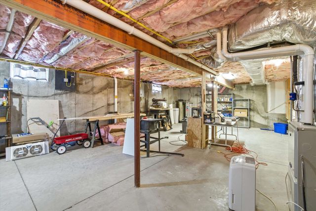 21 Singer Brook Road, Milford, NH 03055