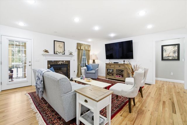 21 Singer Brook Road, Milford, NH 03055