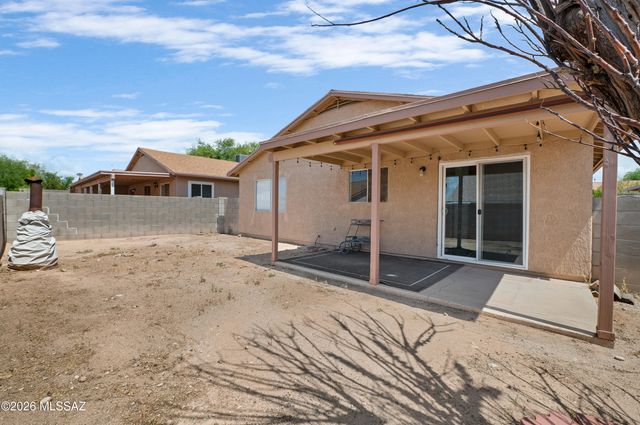 4872 S Wild Rose Drive, Tucson, AZ 85730