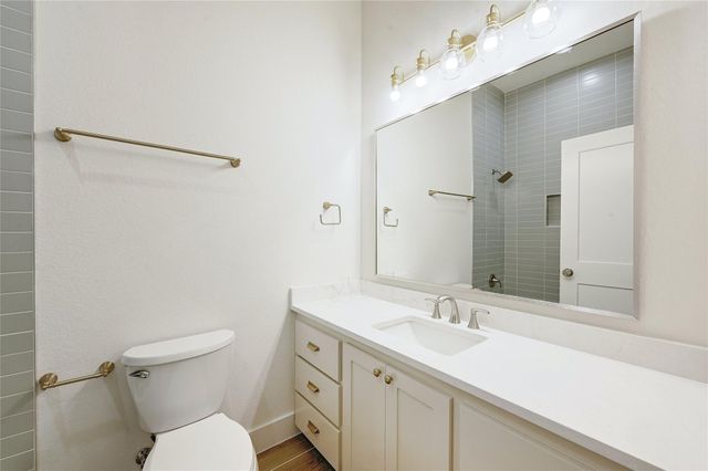 16 Rhapsody LN, Wimberley, TX 78676