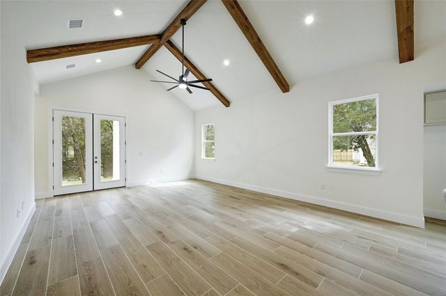 16 Rhapsody LN, Wimberley, TX 78676
