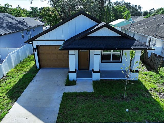 8111 N EDISON AVENUE, Tampa, FL 33604