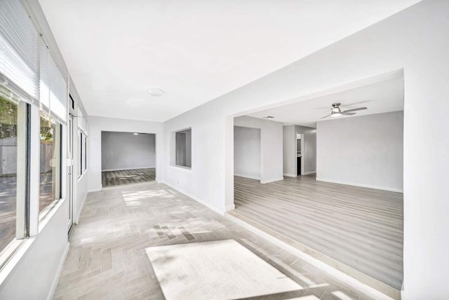 6812 Rio Pinar, North Lauderdale, FL 33068