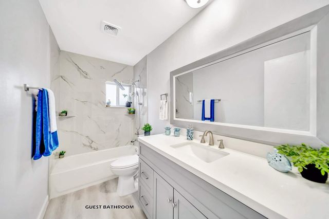 6812 Rio Pinar, North Lauderdale, FL 33068