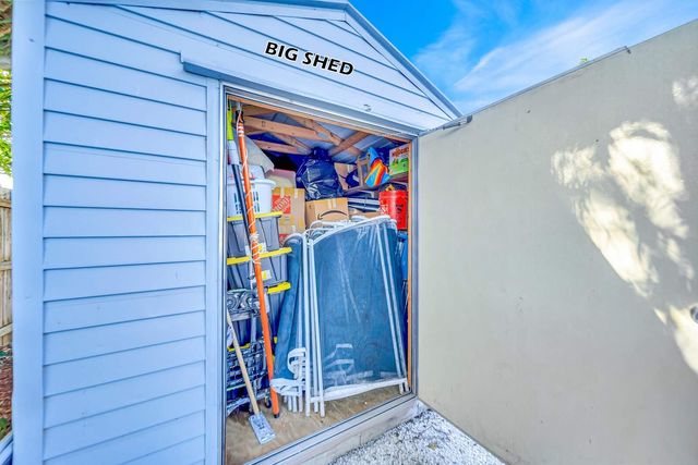 6812 Rio Pinar, North Lauderdale, FL 33068