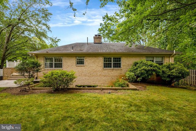 1468 HIGHWOOD DR, Mclean, VA 22101