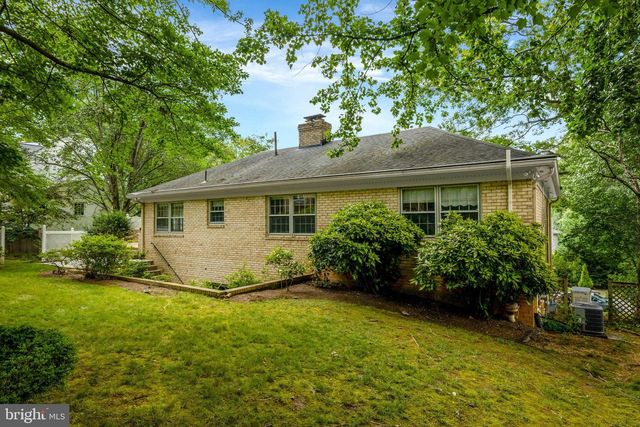 1468 HIGHWOOD DR, Mclean, VA 22101