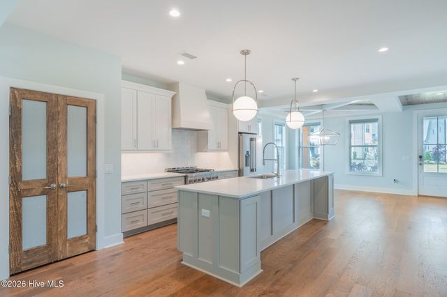 8249 Winding Creek Circle, Wilmington, NC 28411