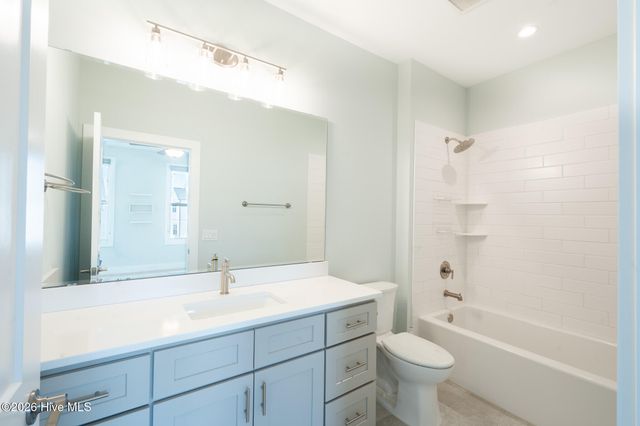 8249 Winding Creek Circle, Wilmington, NC 28411