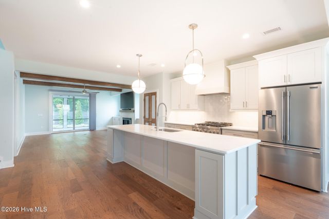8249 Winding Creek Circle, Wilmington, NC 28411