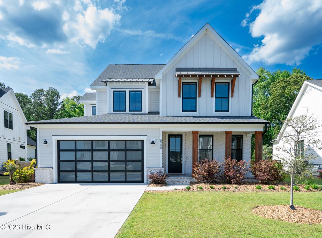 8249 Winding Creek Circle, Wilmington, NC 28411
