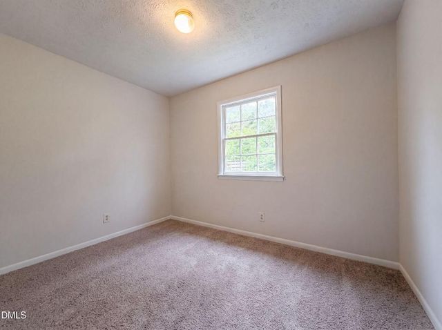 6616 Amanda Circle, Fayetteville, NC 28304