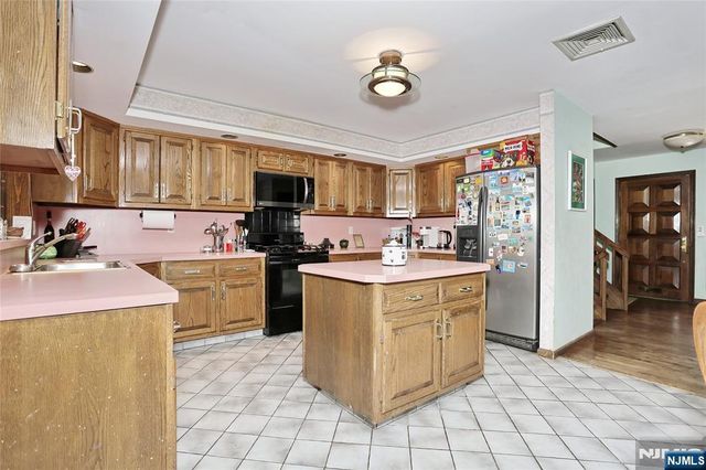 245 Highland Avenue, Wood Ridge, NJ 07075