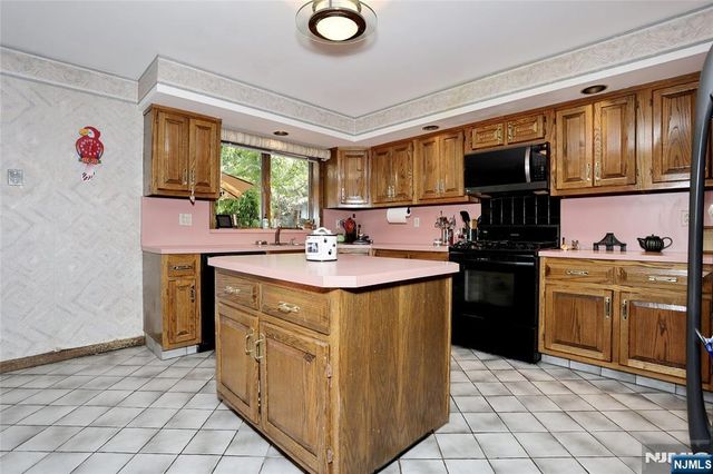 245 Highland Avenue, Wood Ridge, NJ 07075