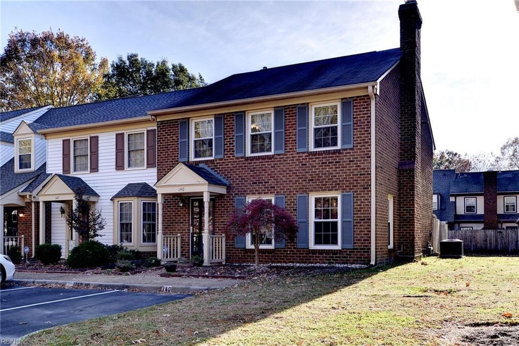 140 Kenilworth DR, Newport News, VA 23606