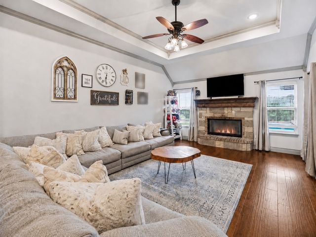 115 Mike Thornton Court, Weatherford, TX 76088