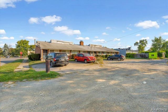 18541 Plymouth Road, Detroit, MI 48228