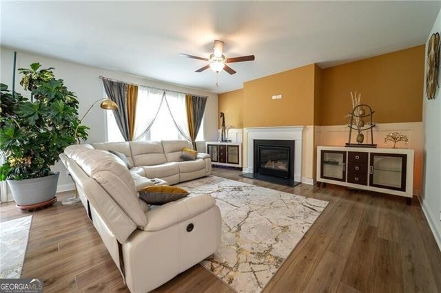 4760 Holly Grape Drive, Atlanta, GA 30331