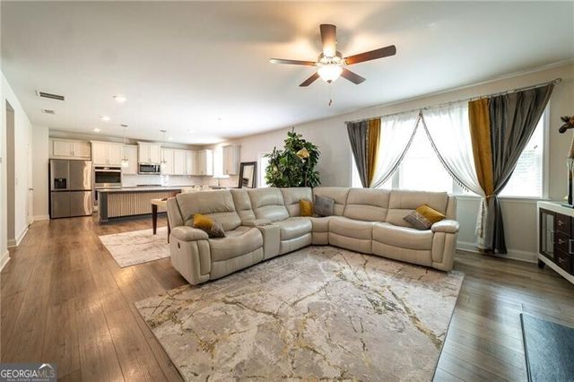 4760 Holly Grape Drive, Atlanta, GA 30331
