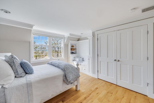 506 Paines Creek Rd, Brewster, MA 02631