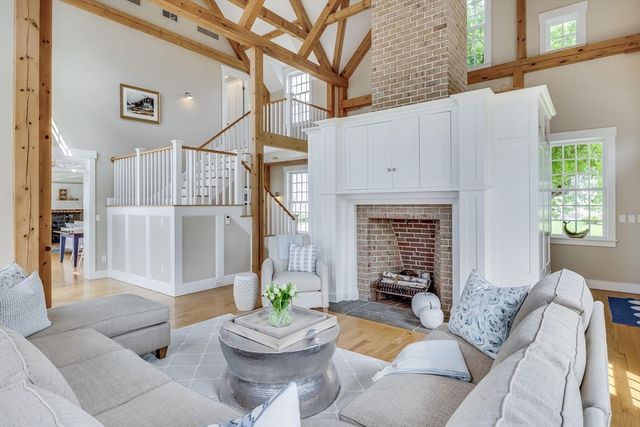 506 Paines Creek Rd, Brewster, MA 02631