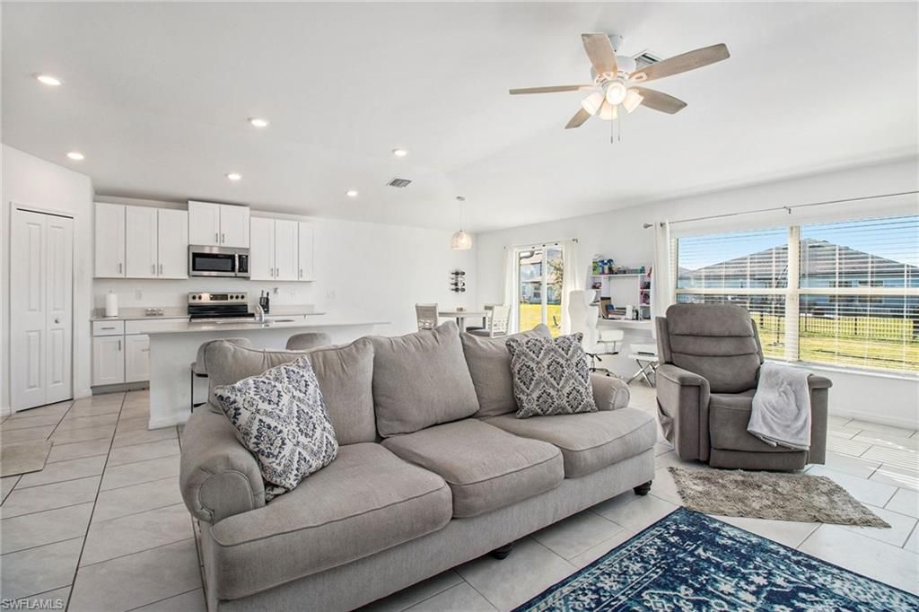4054 San Clemente CT, NORTH FORT MYERS, FL 33917 — photo 5