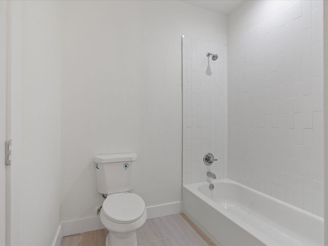799 Blue Fathom Drive, Runaway Bay, TX 76426