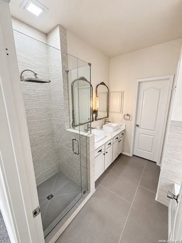 1355 Pinnacle Falls, San Antonio, TX 78260