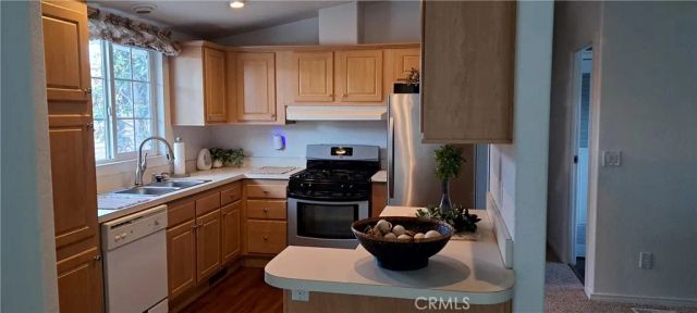 12147 Lakeland Rd 9, Santa Fe Springs, CA 90670