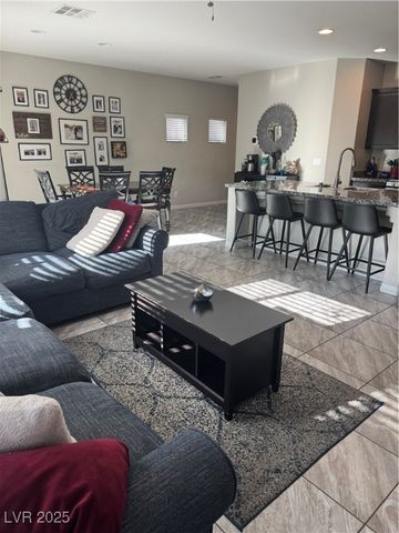 6867 Dragonfly Rock Street, Las Vegas, NV 89148