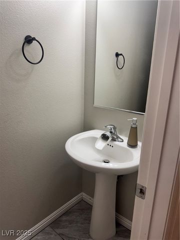 6867 Dragonfly Rock Street, Las Vegas, NV 89148