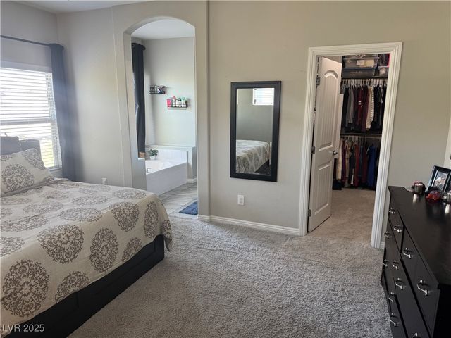 6867 Dragonfly Rock Street, Las Vegas, NV 89148