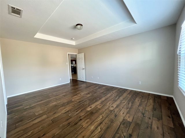 6928 Derbyshire Drive, Fort Worth, TX 76137