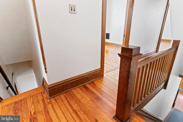 24 E COOVER ST, Mechanicsburg, PA 17055