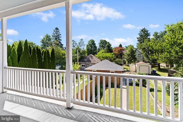 24 E COOVER ST, Mechanicsburg, PA 17055