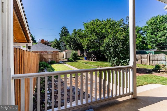 24 E COOVER ST, Mechanicsburg, PA 17055